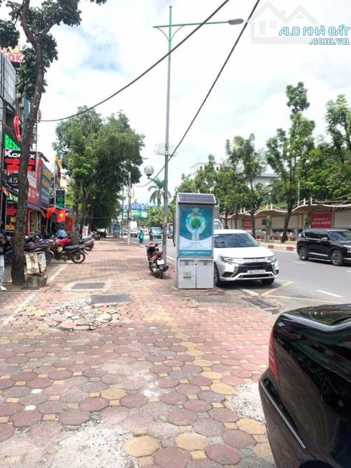 BÁN MẶT PHỐ HOÀNG QUỐC VIỆT – VỈA HÈ RỘNG – OTO TRÁNH – KINH DOANH ĐỈNH. 54M 7T GIÁ HỢP LÝ - 2