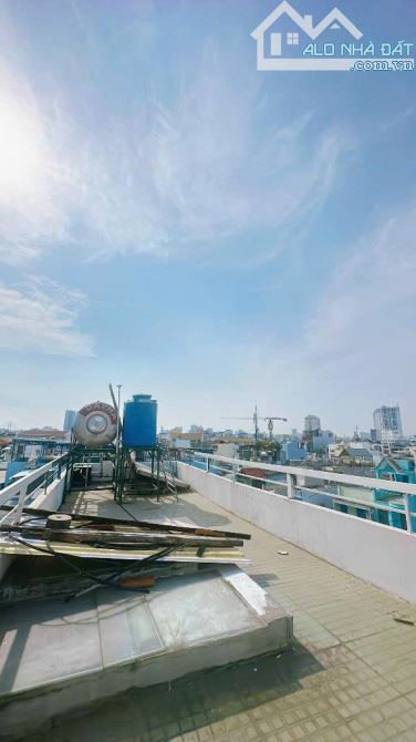 Nhà đẹp, 77m2, đúc 5 tầng, 8PN, 1 sẹc rộng Đoàn Văn Bơ – 7,35 tỉ. - 2
