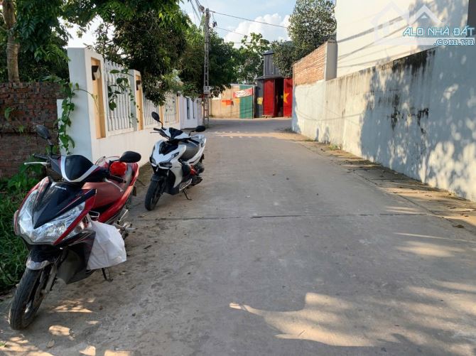 Bán Đất – Gò Gạo (Minh Trí – Sóc Sơn) – 107m² – 2,3 Tỷ – Full TC– ÔTô Tránh – Gần Sân Golf - 2