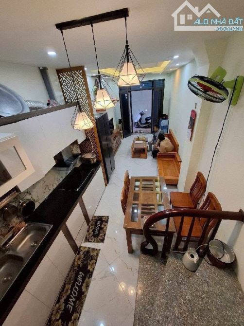 NHÀ KIM GIANG – 41M2 x 4 TẦNG – NGÕ Ô TÔ TRÁNH – GIÁ CHỈ LOANH QUANH 8 TỶ - 2