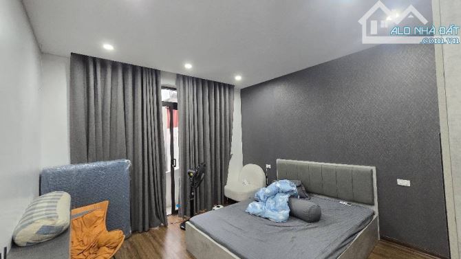 BÁN NHÀ ĐƯỜNG CỔ LINH 35M2, 5 TẦNG NỘI THẤT XỊN, GẦN Ô TÔ, 7.5 TỶ - 2