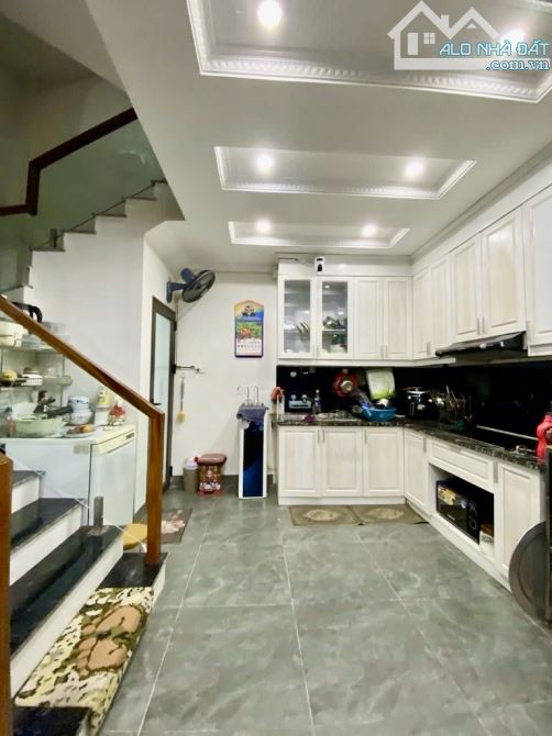 Cần Bán Gấp Nhà Thạch Bàn 52m2-hơn 7 tỷ-DÂN XÂY 6 tầng FULL NỘI THẤT-Ô TÔ GẦN-PHÁP LÝ SẠCH - 2