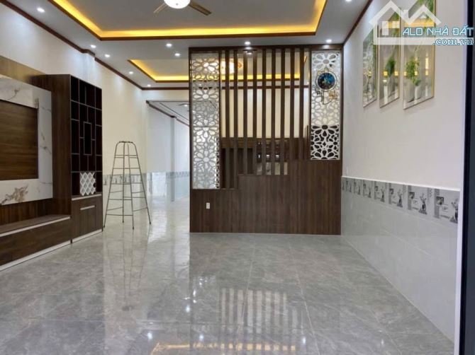 Bán nhanh căn nhà Đ.Trần Tử Bình - củ chi - 125m2 - sổ riêng . Giá 815 Triệu - 2