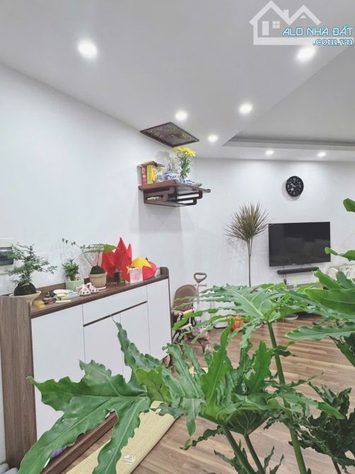Bán căn hộ  Vinaconex 57 Vũ Trọng Phụng 109m2  8,7 tỷ - 2