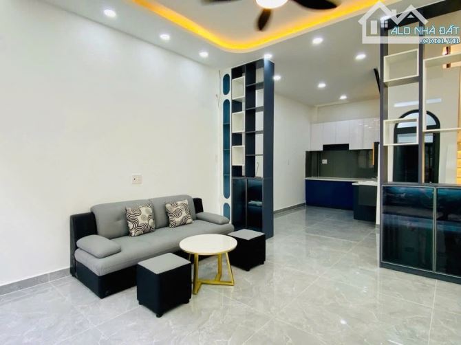 NHÀ ĐẸP GÒ VẤP 3 TẦNG- KẾ PHẠM VĂN CHIÊU -PHƯỜNG 14 - 2