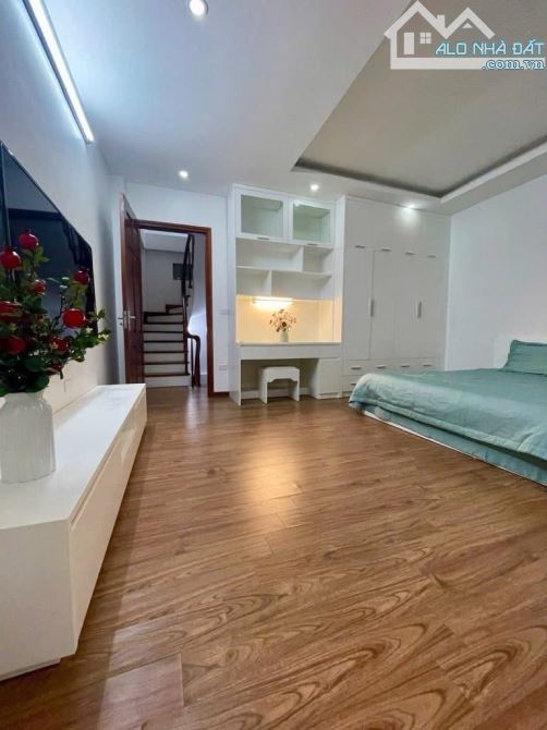 Bán nhà Xuân Đỉnh, 38m x 5 tầng, tặng nội thất, ngõ thông ô tô đỗ, gần công viên. - 2