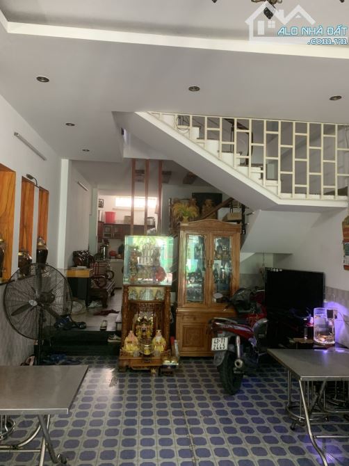 Bán nhà kiệt ô tô lê Độ nhà đẹp đan kinh doanh tốt - 2