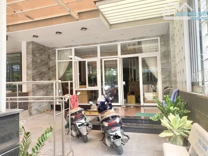 CHO THUÊ BIỆT THỰ SÂN VƯỜN KHU JAMONA HOME RESORT, FUL NỘI THẤT CAO CẤP,SÂN OTO. - 2