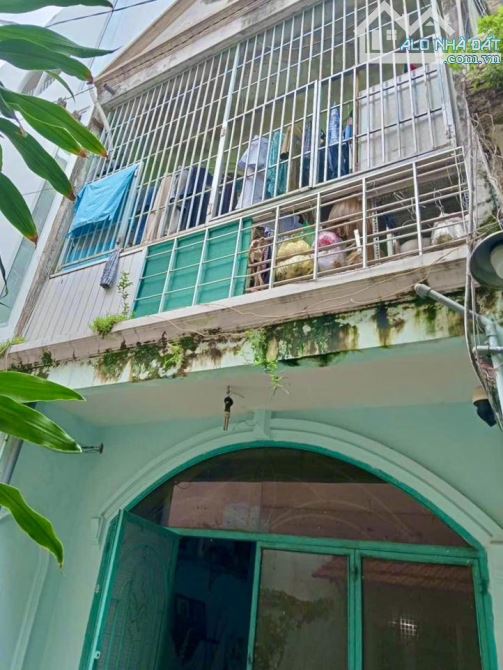 Ngay chợ Hoàng Hoa Thám, F14 Tân Bình - 60m2, 4 PN, đường 3.5m, gần mặt tiền - 6. tỷ - 2
