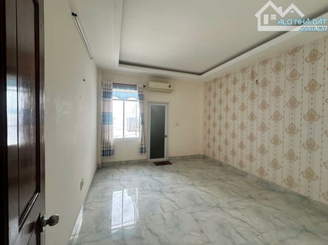 Nhà đẹp, đường 6m (4x16,5), lửng, 2lầu, Lâm Thị Hố, Q12 - 2