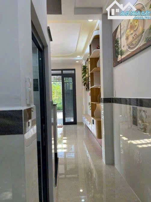 Sở hữu căn nhà Bùi Văn Thêm, Phú Nhuận/ DT 61m2/ Giá 2 Tỷ 730Tr/ Sổ hồng riêng chính chủ - 2