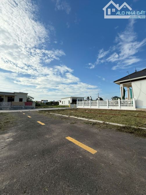 Bán đất Gần khu công nghiệp đường ô tô tránh giá đầu tư - 2