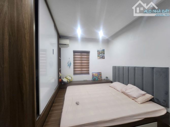 N4519 CHO THUÊ NHÀ khu vực Văn Cao FULL ĐỒ Oto đỗ cửa - 2
