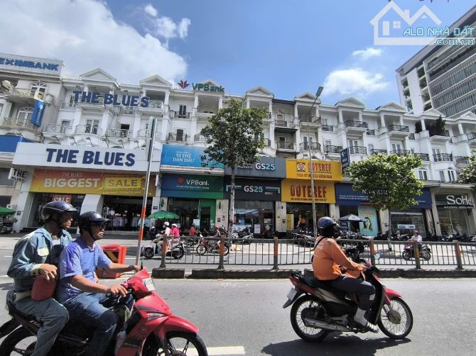 Siêu Phẩm Góc 2MT Phan Văn Trị P.10-GV, DT: 3.5x15 cn 52m2 DTSD 205m2 Nhà 5 lầu 11.9 tỷ TL - 2