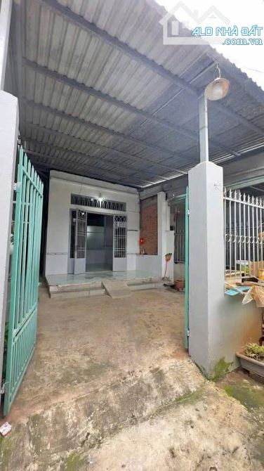 Chủ Bảy Gửi Bán Căn Nhà 1 triệt 1 gác  ở Thới Tam Thôn - Hóc Môn – Giá 870tr– SHR - 2