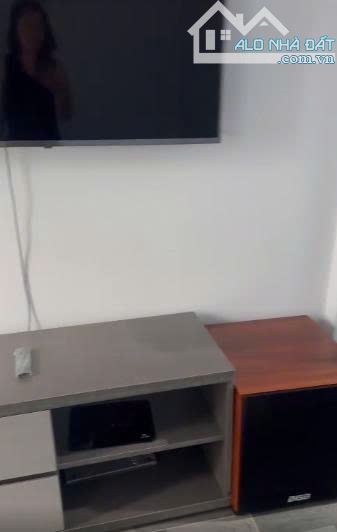 Nhà mới Lê Hông Phong, Trệt 2 Lầu, 2PN 3WC, 10 Triệu - 2