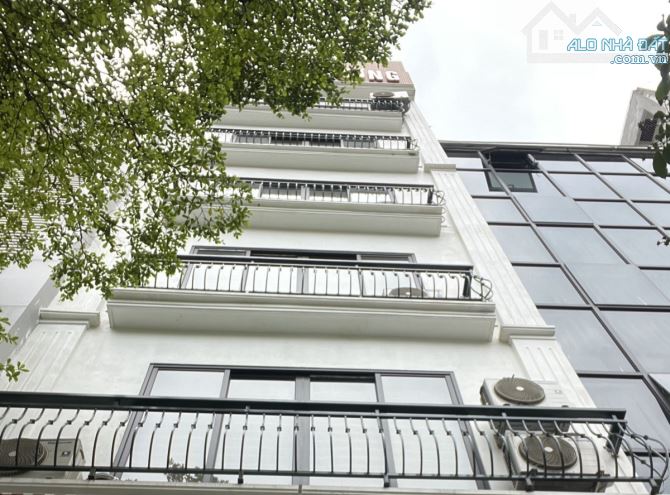 Chủ cần tiền bán gấp nhà Mặt phố Tây Sơn Đống Đa, 40m, 9TTM, MT 5.5m, vỉa hè 10m, ô tô. - 2