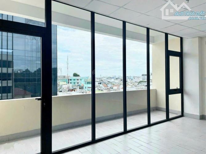 Cho thuê văn phòng tầng 6 diện tích 200m2 giá thuê 50 triệu/tháng tại đô thị Goldmack City - 2
