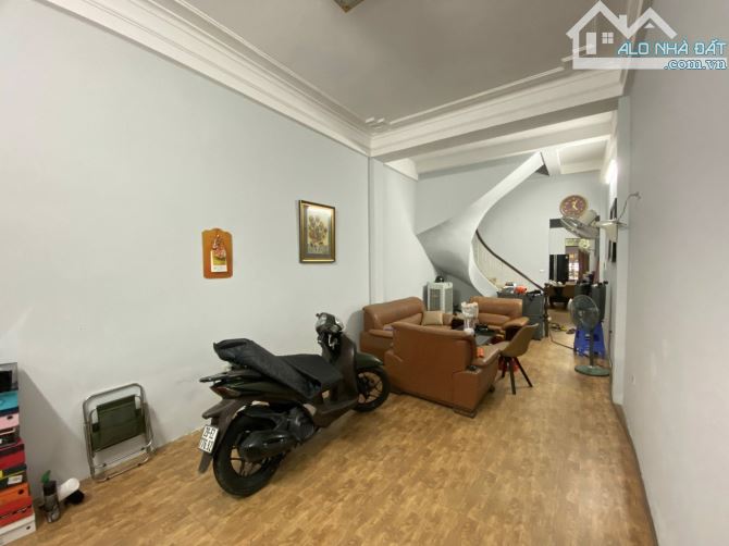 BÁN NHÀ PHỐ KIM ĐỒNG – Ô TÔ TRÁNH – VIEW HỒ HIẾM CÓ - 2