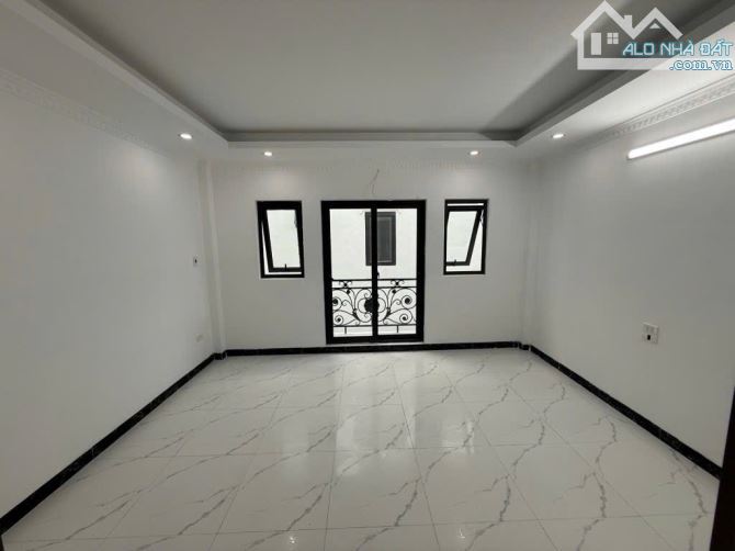 BÁN NHÀ VŨ TRỌNG PHỤNG, 48M² X 4 TẦNG, GẦN Ô TÔ,BÃI GỬI XE CHỈ 9 Tỷ - 2