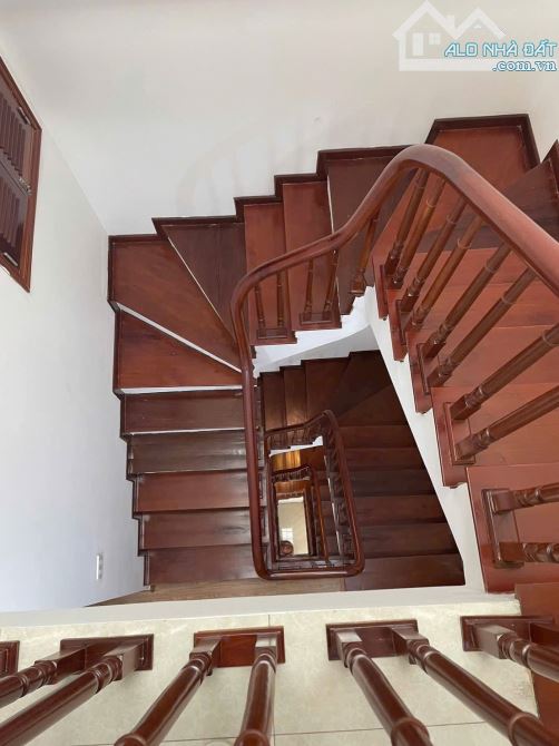 bán nhà Ngõ 68 Cầu Giấy, Cầu Giấy DT 50m, 5 Tầng, MT 3,7m 🧧Gia 11.9 tỷ - 2