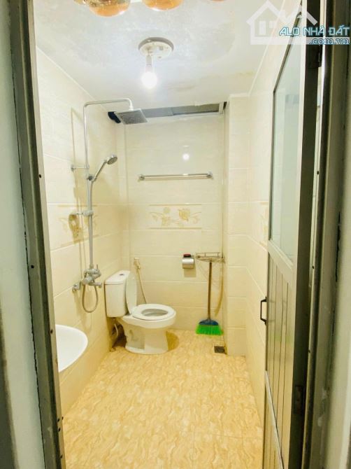 Nguyễn Chí Thanh, 41m, 4ngủ, Phân lô ô tô tránh, Vỉa hè kinh doanh đỉnh, Sổ vuông, Nhà đẹp - 2