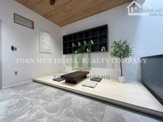 Cho thuê nhà đẹp 4PN nội thất cao cấp khu Nam Việt Á-TOÀN HUY HOÀNG - 2