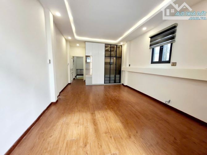 NHÀ MẶT TIỀN PHAN XÍCH LONG QUẬN 11 VUÔNG VỨC CÓ LỀ ĐƯỜNG KINH DOANH 82M2 - 2