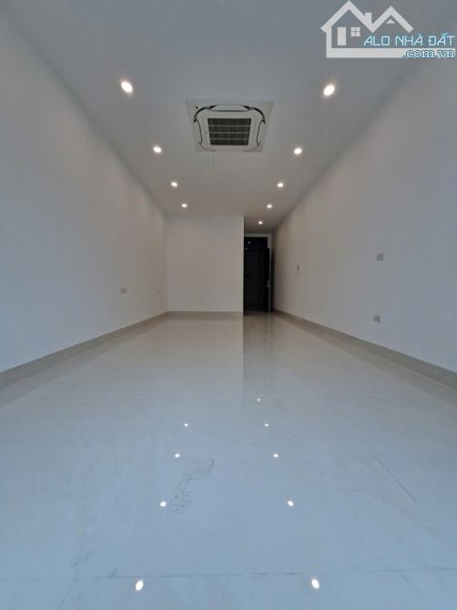 Nhà bán cực Hiếm 50m2, 5 tầng thang máy Thanh Am, Long Biên, giá chỉ 7,8 tỷ - 2