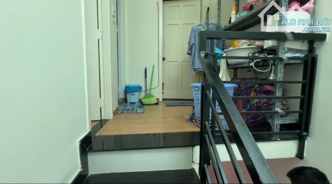 🏡 CĂN NHÀ ĐẸP 2 TẦNG - CĂN GÓC HẺM XE TẢI - GẦN CHỢ & TRƯỜNG HỌC Vị trí: Tân Sơn Nhì - 2