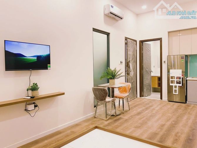Căn góc 2 mặt tiền hẻm xe hơi, Võ Thị Sáu P.Tân Định Quận 1, đang có HĐT 120Triệu - 148m2. - 2