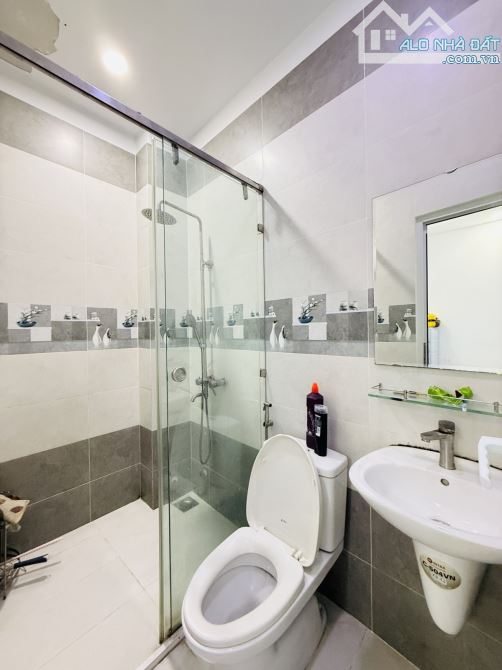 Bán nhà HXH 218/... Nguyễn Duy Cung, F12, Gò Vấp, 56m2, 5 tầng, 4PN, 6WC, nhỉnh 7 tỷ - 2