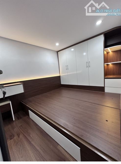 Trung Phụng, Đống Đa, Nhà đẹp, Full Nội Thất, Kinh Doanh OL, 22m2, MT 3.5m. 3.39 Tỷ - 2
