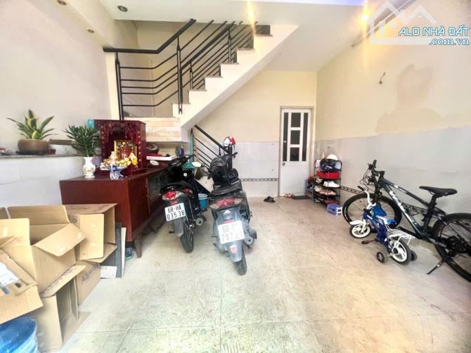 🚗 HẺM Ô TÔ – NHÀ 2 TẦNG ĐÚC – NGÃ TƯ HÀNG XANH, P. ✨ - 2
