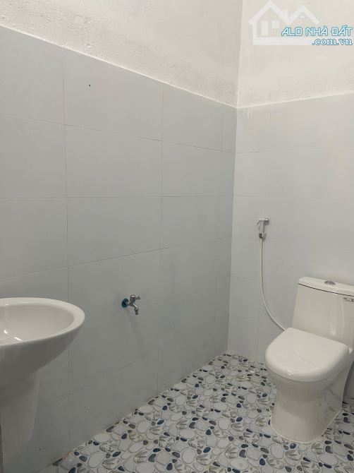 Bán lại cái kho xưởng 189,6m2, Xã Tân Phú Trung, SHR, Giá chỉ 950 Triệu. - 2