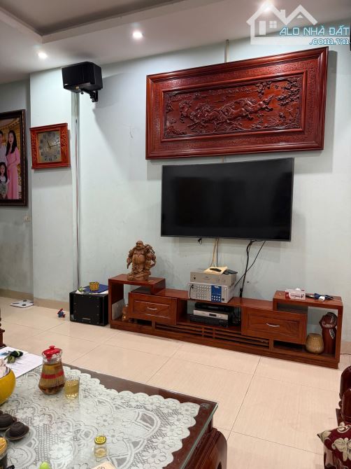 Bán nhà 3 tầng khu Khả Lễ-Võ Cường-BN. dt-85,7m. mt-5m. hướng ĐN giá:13,7 tỷ - 2