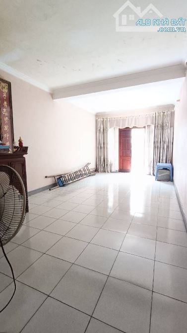 🍀TĐC THANH AM-VỈA HÈ ÔTÔ TRÁNH, THÔNG BÀN CỜ-KHU VỰC ĐẸP NHẤT KHU, 85M, 2 THOÁNG, MT 4,5M - 2