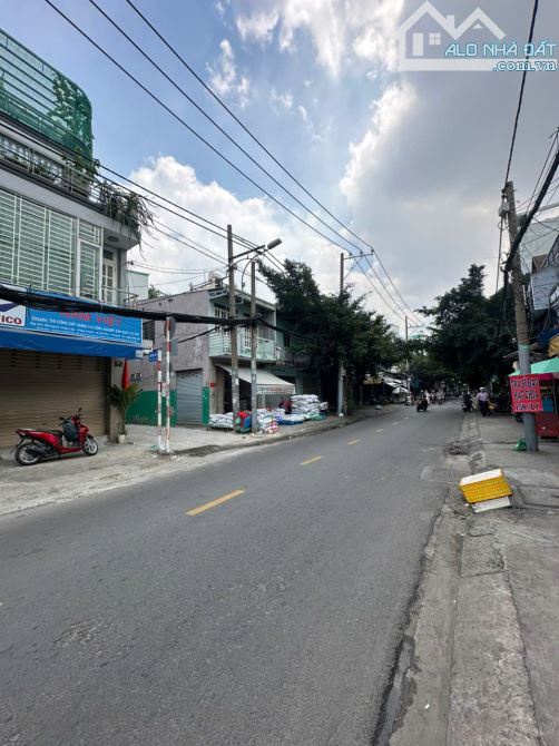 NHÀ NGUYÊN CĂN HUỲNH THIỆN LỘC , 4M X 12M , 1 TRỆT 2 LẦU GIÁ CỰC TỐT - 2