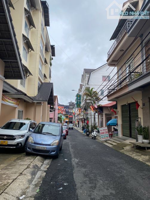 " Bí mật " chọn mặt gửi Vàng 🏡 Nhà Lầu Mặt Tiền Kinh Doanh đường Phan Đình Phùng Đà Lạt - 2