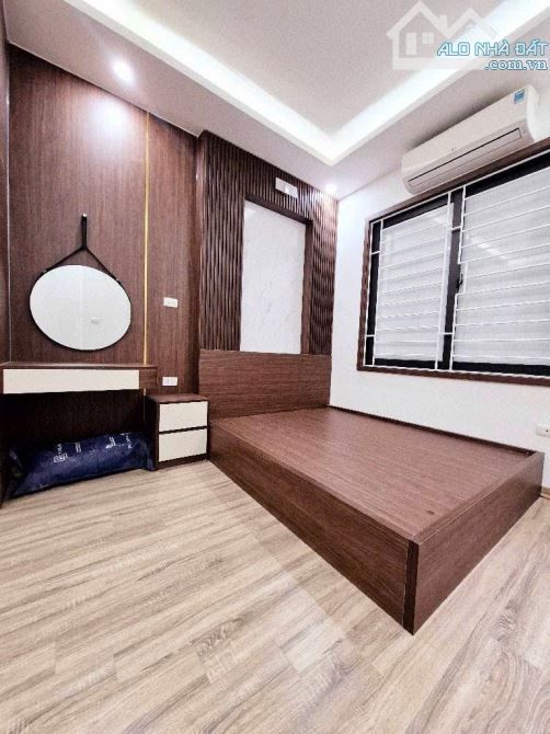 BÁN NHÀ RẤT GẦN MẶT ĐƯỜNG TRƯỜNG CHINH 30M 5 TẦNG 3 NGỦ 7.7 TỶ - 2