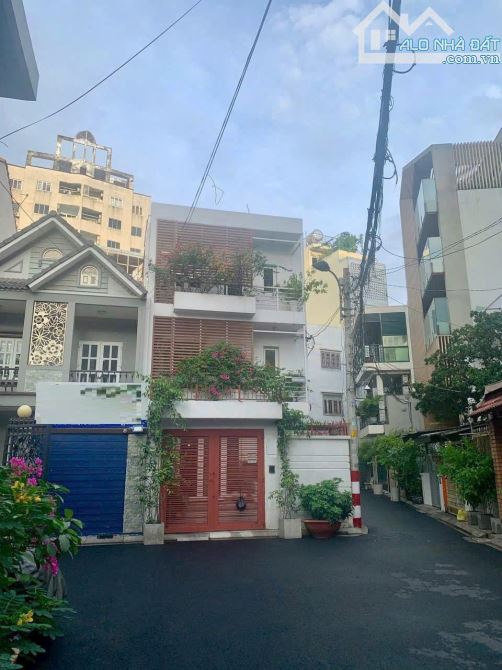BÁN BIỆT THỰ, NGUYỄN TRONG TUYỂN, P1, TÂN BÌNH.DT:10X21, 1TR2L, GIÁ;34 TỶ - 2