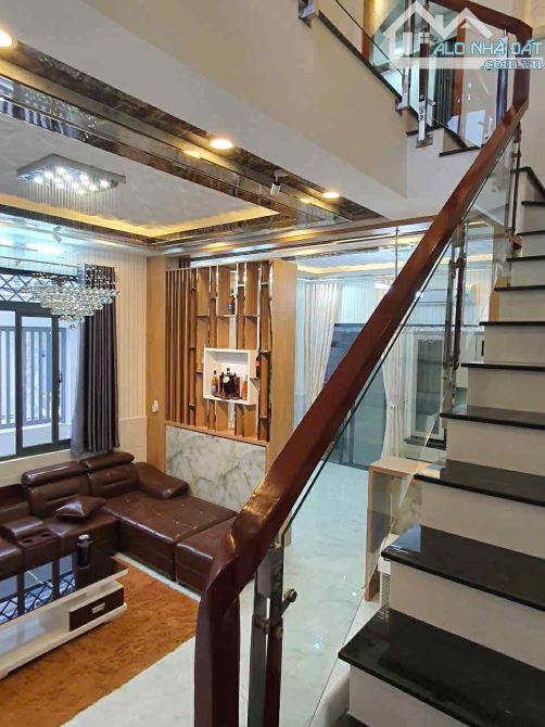 Nhà HXH Đào Tông Nguyên, DT 85m2, Xe Hơi Ngủ Nhà, gần Phú Mỹ Hưng ,Ở NGAY, Chỉ 7.1 TỶ - 2