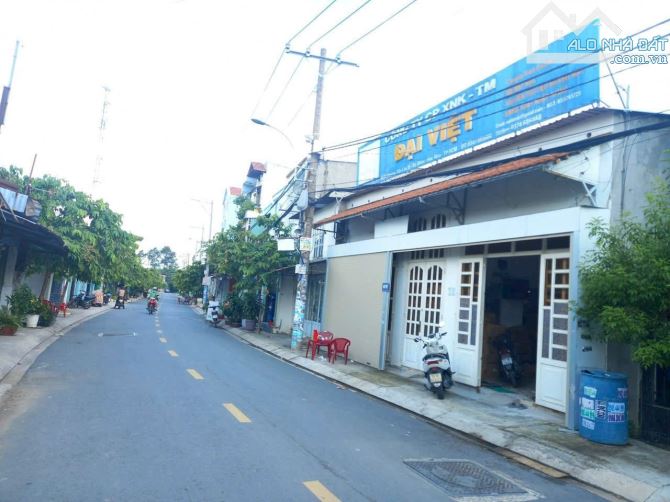 HÓC MÔN, BÁN NHÀ C4 MẶT TIỀN TÂN XUÂN 4, DT 6.5x30m # 195m2 GIÁ - 2