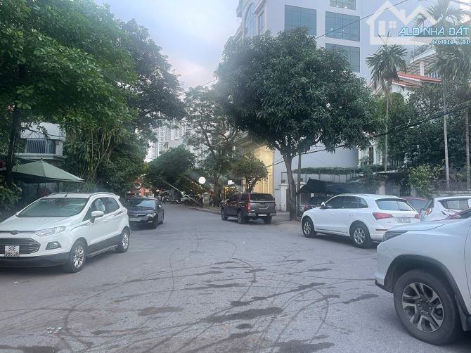 Bán Mảnh Đất Xuân La Tây Hồ - Lô Góc - Ô Tô 7 Chỗ Quay Đầu - Ở Yên Tĩnh. - 2