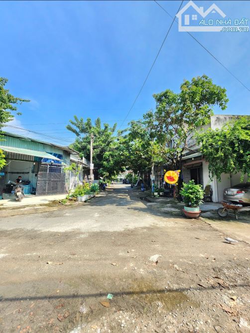 3,6Tỷ TL🔥Bán dãy Trọ Góc 2MT_109,3m2 KDC Sau Lưng Chợ Phú Phong P.Bình Chuẩn, Tp.Thuận An - 2