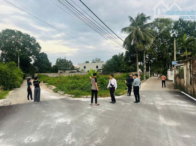 CC bán cắt lỗ, lô góc 2 mặt tiền, giảm còn 3 tỷ, TT Hoà Lạc. Gần ĐH Quốc Gia, ĐH FPT, CNC - 2