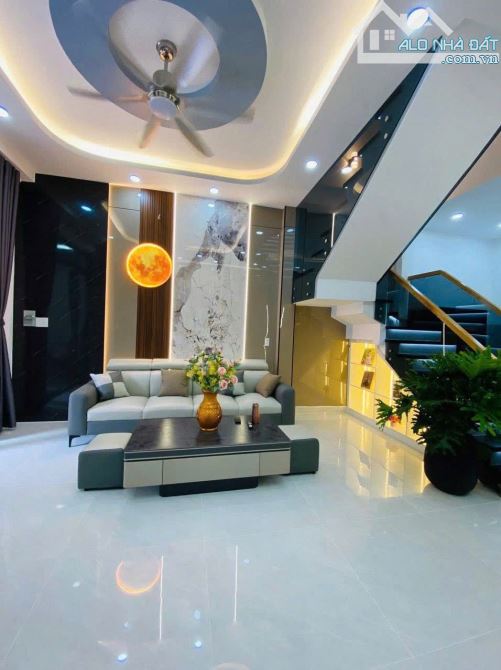 BÁN NHÀ MTĐ ĐOÀN THỊ ĐIỂM - PHÚ NHUẬN GIÁ 5tỷ280/ 65m2 SỔ HỒNG RIÊNG - 2