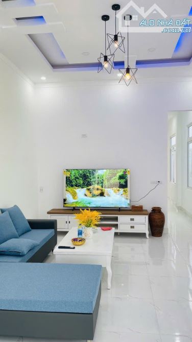 Nhà hẻm cấp 1 đường Amakhe, 3,85ty - 2