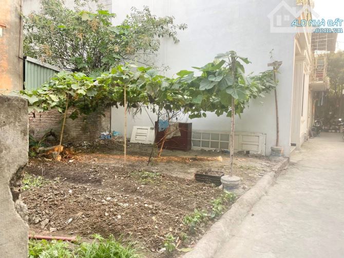 Bán đất 50m2 tuyến 2 đường Trương Văn Lực, Hùng Vương, Hồng Bàng giá 2 tỷ - 2
