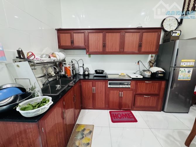 3 TẦNG BTCT GẦN GA METRO, SÂN BAY - TRƯỜNG CHINH, TÂY THẠNH, TÂN PHÚ - 70M2 - 6,3TỶ - 2